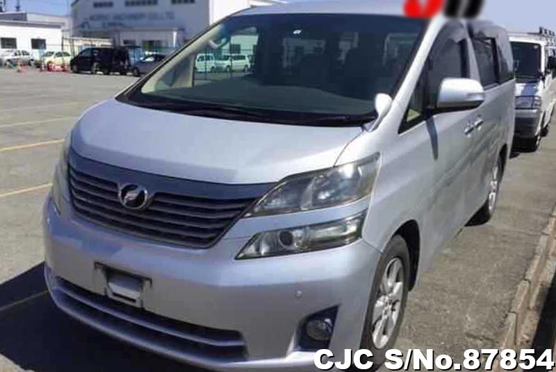 Toyota vellfire 2010